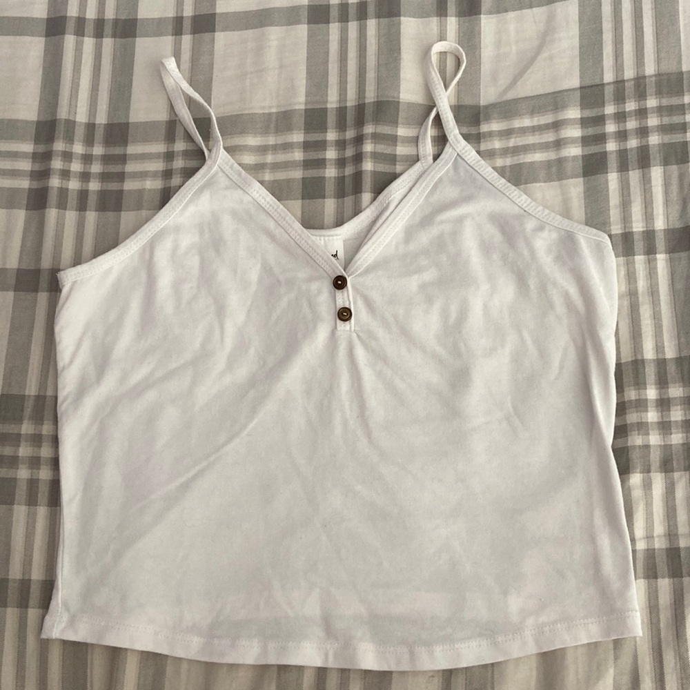 White crop top